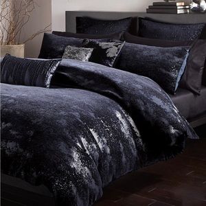 Donna Karan Home Sapphire Collection QUEEN Duvet/Comforter Cover Indigo/blue